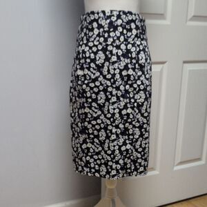 Express Black and White Floral Pencil Skirt Size 4